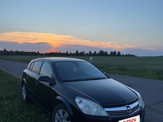 2008 Opel Astra H Рестайлинг, чёрный, 450000 рублей, вид 3