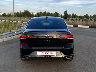 2022 Volkswagen Polo VI, чёрный, 2190000 рублей, вид 5