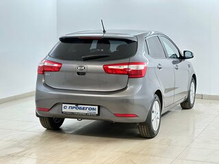 2013 Kia Rio 4-speed III, серый, 790000 рублей, вид 4