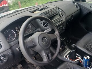 2011 Volkswagen Tiguan I Рестайлинг, серебристый, 1000000 рублей, вид 4