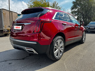 2020 Cadillac XT5 I Рестайлинг, красный, 2900000 рублей, вид 3