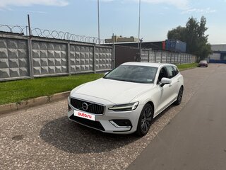 2018 Volvo V60 II, белый, 3500000 рублей, вид 1