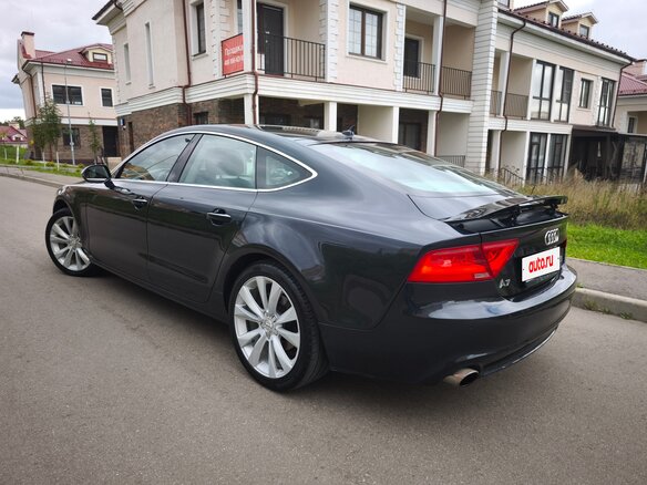 2010 Audi A7 I (4G), синий, 1750000 рублей - вид 6