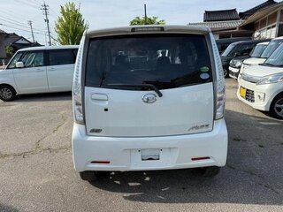 2013 Daihatsu Move V Рестайлинг, белый, 400000 рублей, вид 5