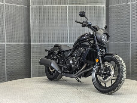 2022 Honda CMX 1100 Rebel, серый, 999000 рублей, вид 2