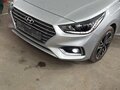 2018 Hyundai Solaris II, серебристый, 1400000 рублей - вид 2