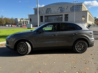 2019 Porsche Cayenne III, серый, 4950000 рублей, вид 4