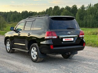 2010 Toyota Land Cruiser 200 Series, чёрный, 3200000 рублей, вид 4