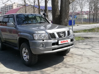 2008 Nissan Patrol V (Y61) Рестайлинг, серый, 1900000 рублей, вид 2