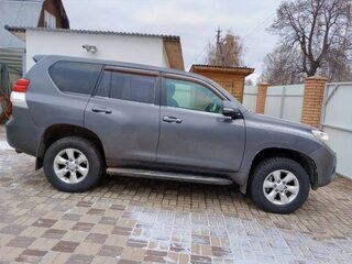2011 Toyota Land Cruiser Prado 150 Series, серый, 2200000 рублей, вид 3