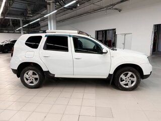 2015 Renault Duster I Рестайлинг, белый, 1049000 рублей, вид 4