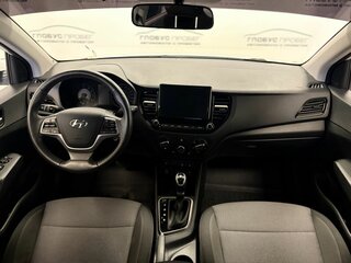 2021 Hyundai Solaris II Рестайлинг, белый, 1720000 рублей, вид 4