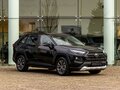 2022 Toyota RAV4 V (XA50), чёрный, 2925000 рублей - вид 2