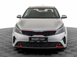 2021 Kia Rio IV Рестайлинг, серебристый, 1650000 рублей, вид 2
