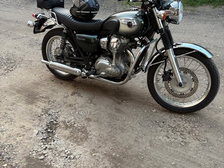 2011 Kawasaki W 800, зелёный, 620000 рублей, вид 1