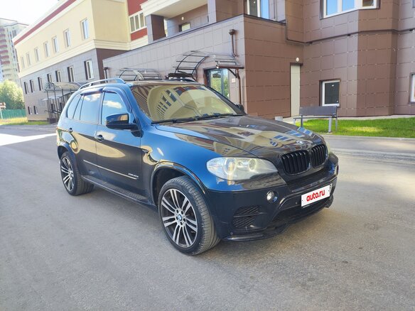 2011 BMW X5 40d II (E70) Рестайлинг, чёрный - вид 3
