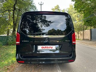 2022 Mercedes-Benz V-Класс Long 300 d длинный III (W447) Рестайлинг, чёрный, 9500000 рублей, вид 3