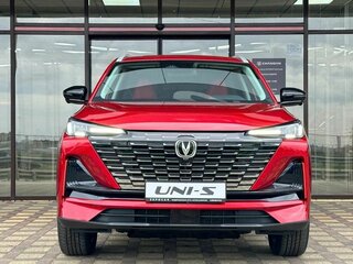 2025 Changan UNI-S I, красный, 3179900 рублей, вид 2