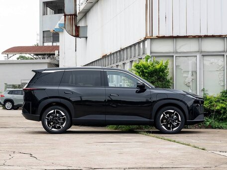 2026 Toyota bZ3X 50 kWh, чёрный, 2990000 рублей, вид 4
