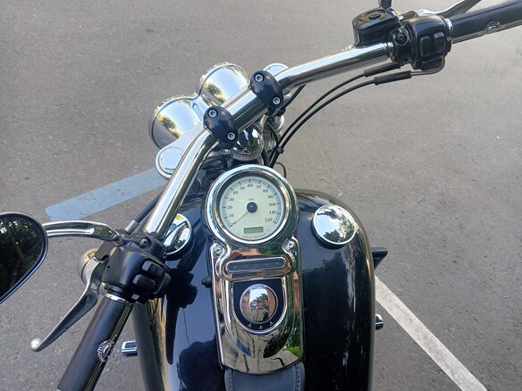 2008 Harley-Davidson Fat Bob, чёрный, 800000 рублей - вид 11