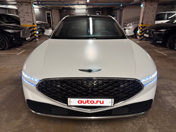 2021 Genesis G90 II, белый, 7500000 рублей