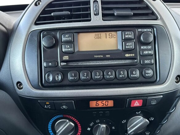 2001 Toyota RAV4 II (XA20), синий - вид 15
