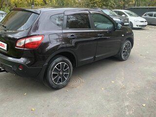 2011 Nissan Qashqai I Рестайлинг, фиолетовый, 920000 рублей, вид 4