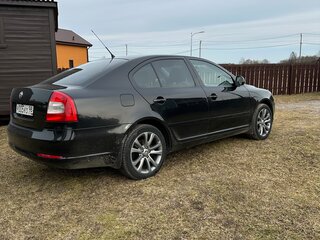 2010 Skoda Octavia Czech market II (A5) Рестайлинг, чёрный, 999999 рублей, вид 2