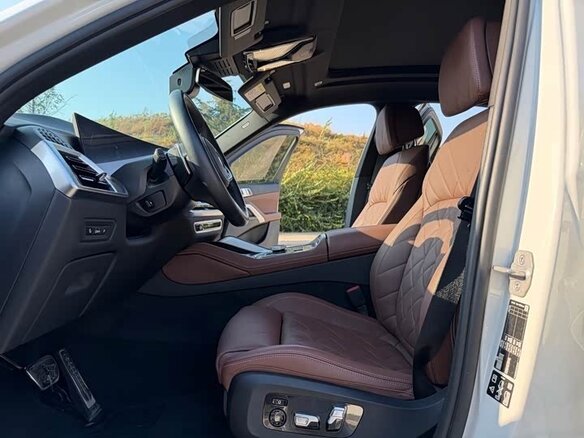 2024 BMW X6 40i III (G06) Рестайлинг, белый - вид 14