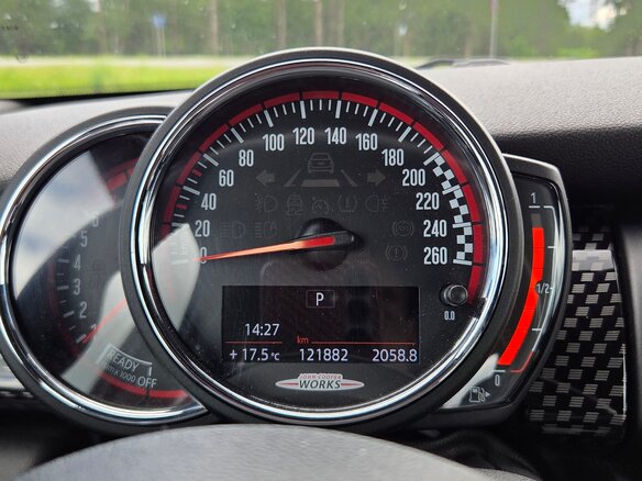 2018 Mini Hatch JCW III (F55/F56) Рестайлинг, серебристый, 2500000 рублей - вид 11