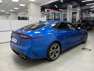 2018 Kia Stinger I, синий, 2300000 рублей, вид 4