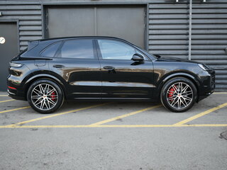 2026 Porsche Cayenne S III Рестайлинг, чёрный, 23599000 рублей, вид 3