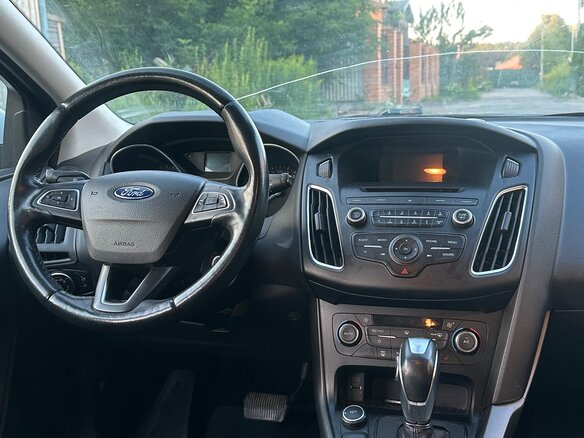 2017 Ford Focus III Рестайлинг, белый, 870000 рублей - вид 7