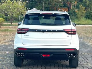 2022 Geely Binyue I Рестайлинг, белый, 1350000 рублей, вид 4