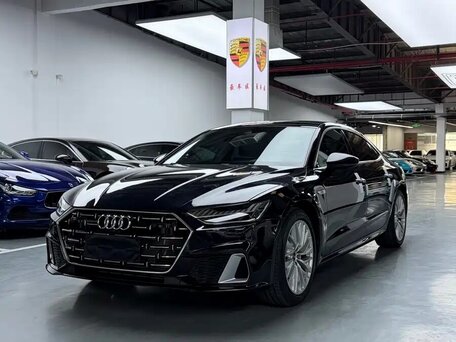 2024 Audi A7 L 45 TFSI II (4K), чёрный, 4252000 рублей, вид 1