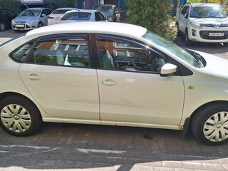 2012 Volkswagen Polo V, белый, 600000 рублей, вид 2
