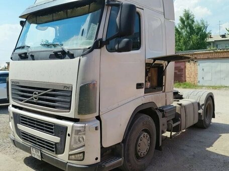 2011 Volvo FH, белый, 7200000 рублей, вид 2