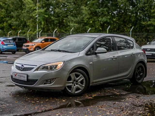 2011 Opel Astra J, серебристый, 469000 рублей, вид 1