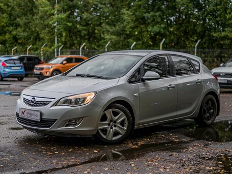 2011 Opel Astra J, серебристый, 469000 рублей, вид 1