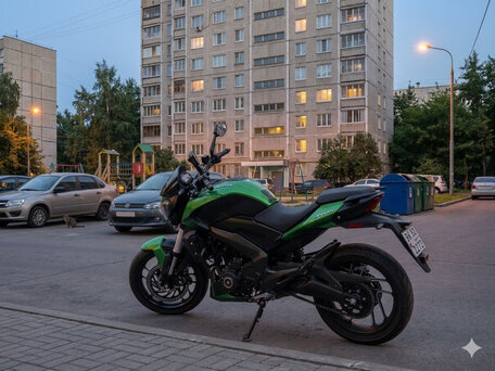 2021 Bajaj Dominar 400, зелёный, 350000 рублей, вид 4