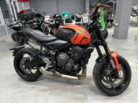 2022 Triumph Trident 660, оранжевый, 880000 рублей, вид 1