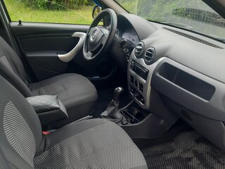 2015 Renault Logan I Рестайлинг, белый, 550000 рублей, вид 5