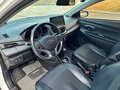 2023 Toyota Yaris L X XP150 Рестайлинг, белый, 1450000 рублей - вид 6
