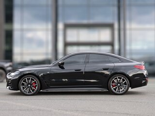 2025 BMW 4 серии Gran Coupe 420i G22, G23, G26 Рестайлинг, чёрный, 7890000 рублей, вид 4