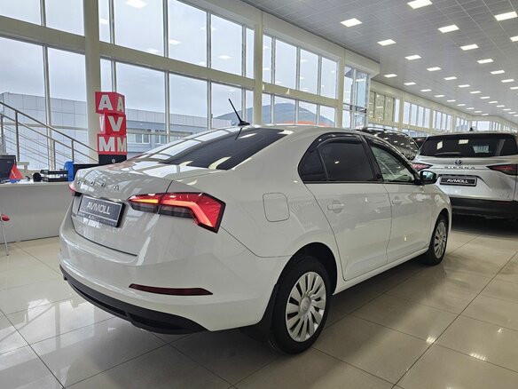 2021 Skoda Rapid II, белый, 1889000 рублей - вид 7