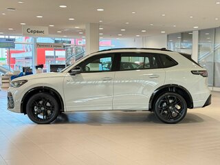 2026 Volkswagen Tiguan L Pro III (China Market), серый, 5190000 рублей, вид 4