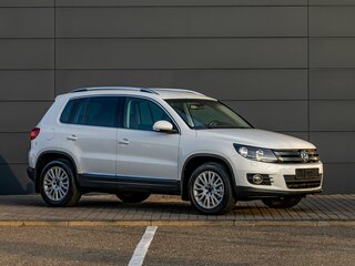 2011 Volkswagen Tiguan I Рестайлинг, белый, 1395000 рублей, вид 3