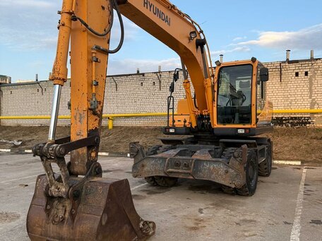 2013 Hyundai R180W, 7600000 рублей, вид 2
