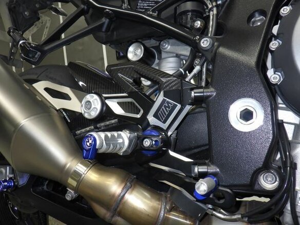 2024 BMW M 1000 R, чёрный, 2350000 рублей - вид 20