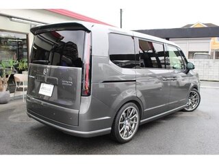 2022 Honda Stepwgn Spada VI, серый, 2220000 рублей, вид 2
